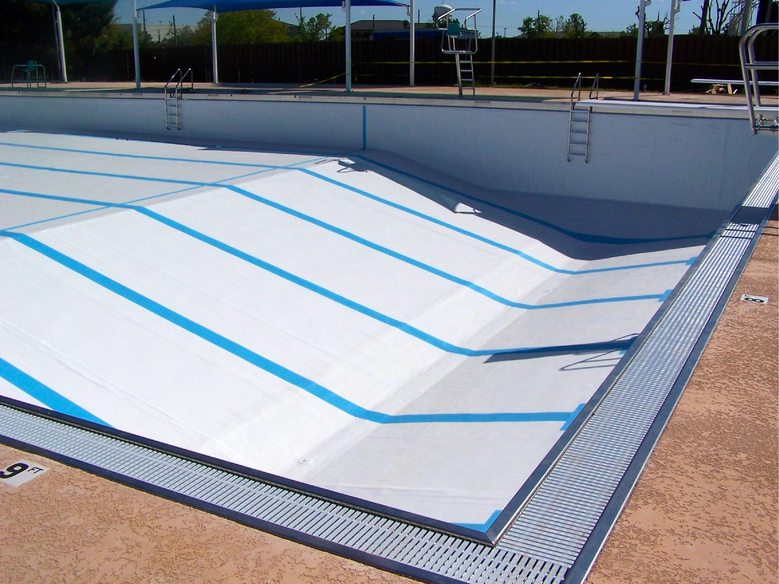 alternatives for a commercial pool leak detection